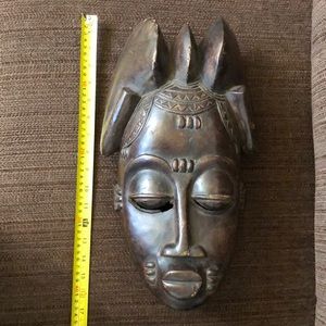 EARLY ANTIQUE HAND CARVED AFRICAN TRIBAL MASK